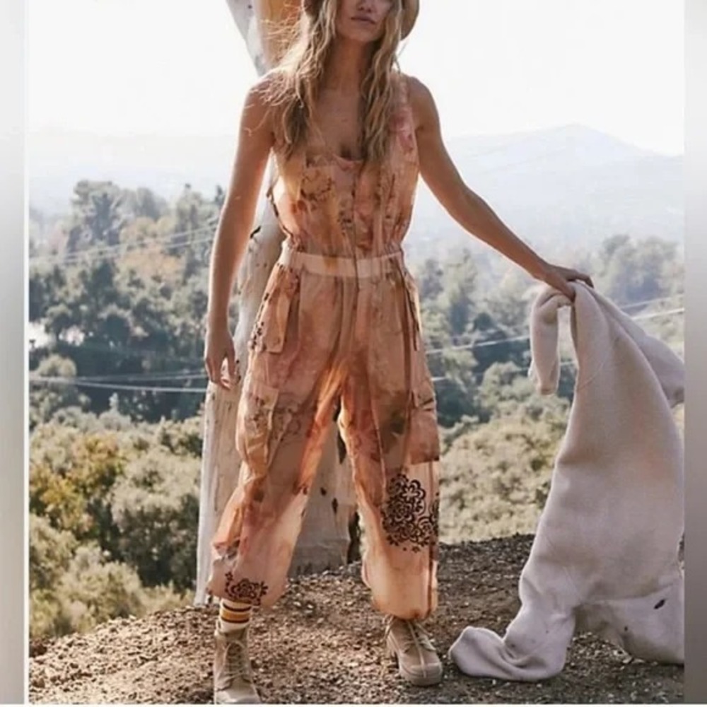 Free People Movement Colorburst One Piece Jumpsuit‎ Oasis XS NWT Active Romper